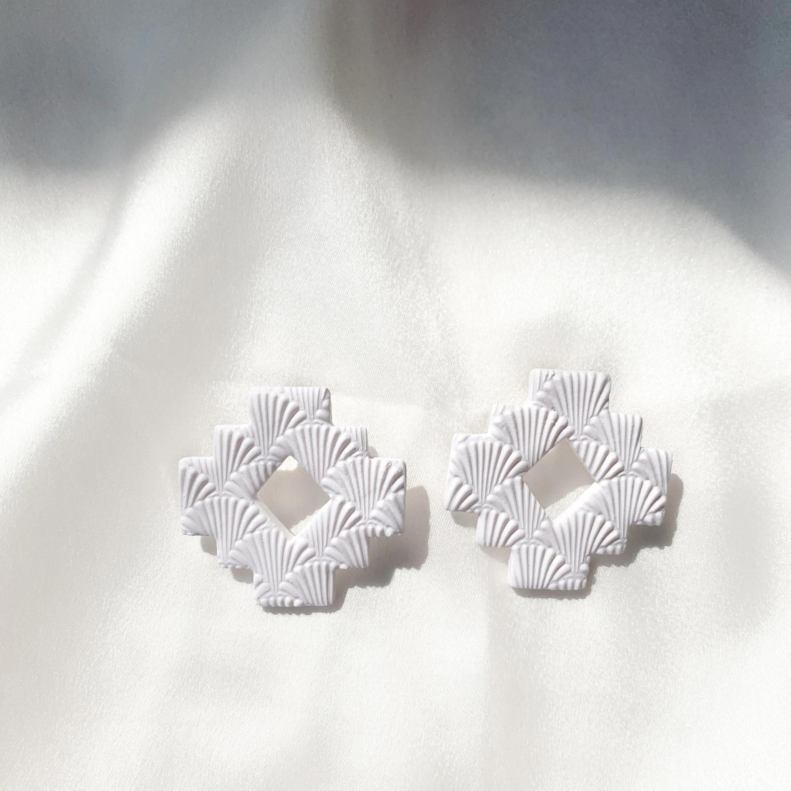 Elegant Aztecs