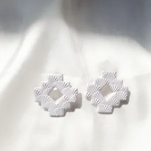 Elegant Aztecs