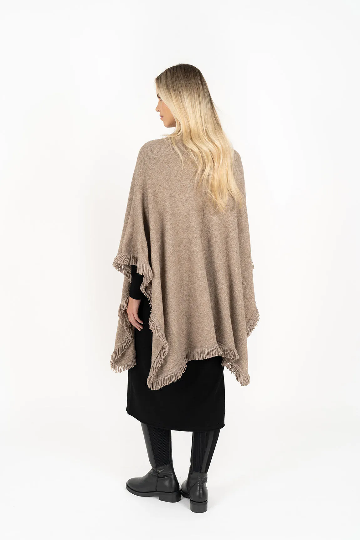 Fringe Wrap - Hazelnut