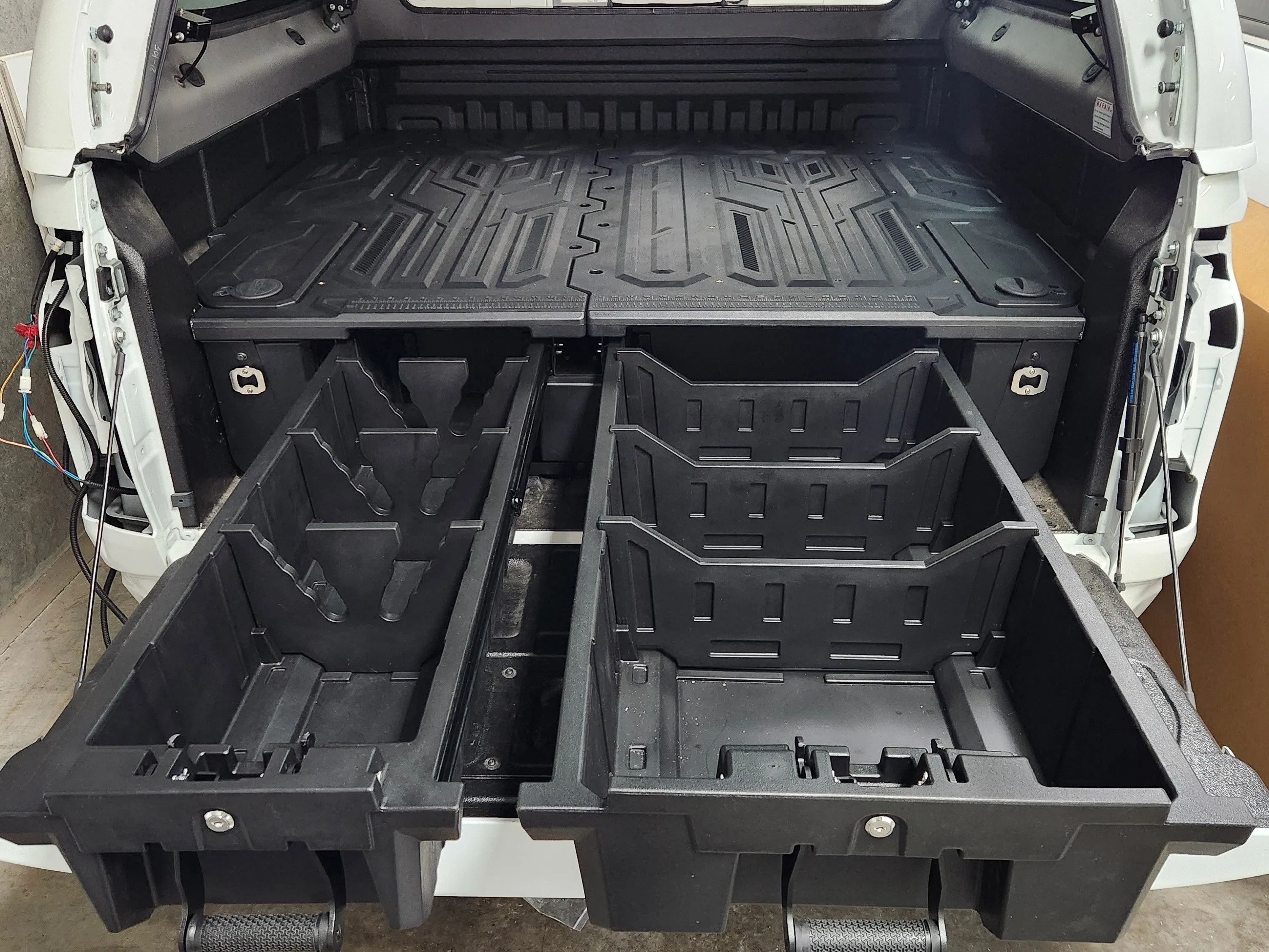 Toyota Hilux REVO SR5 (A Deck) 2015-2025 Weatherproof Drawer System